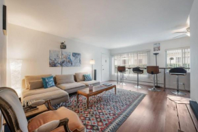 Sawtelle Serenity- Modern Comfort